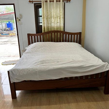 Pong -Tip Homestay Chiang Khan Εξωτερικό φωτογραφία